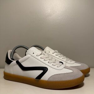 Steve Madden Graysen Sneakers Men’s Size 8.5 Leather White Black Y2K Samba Low